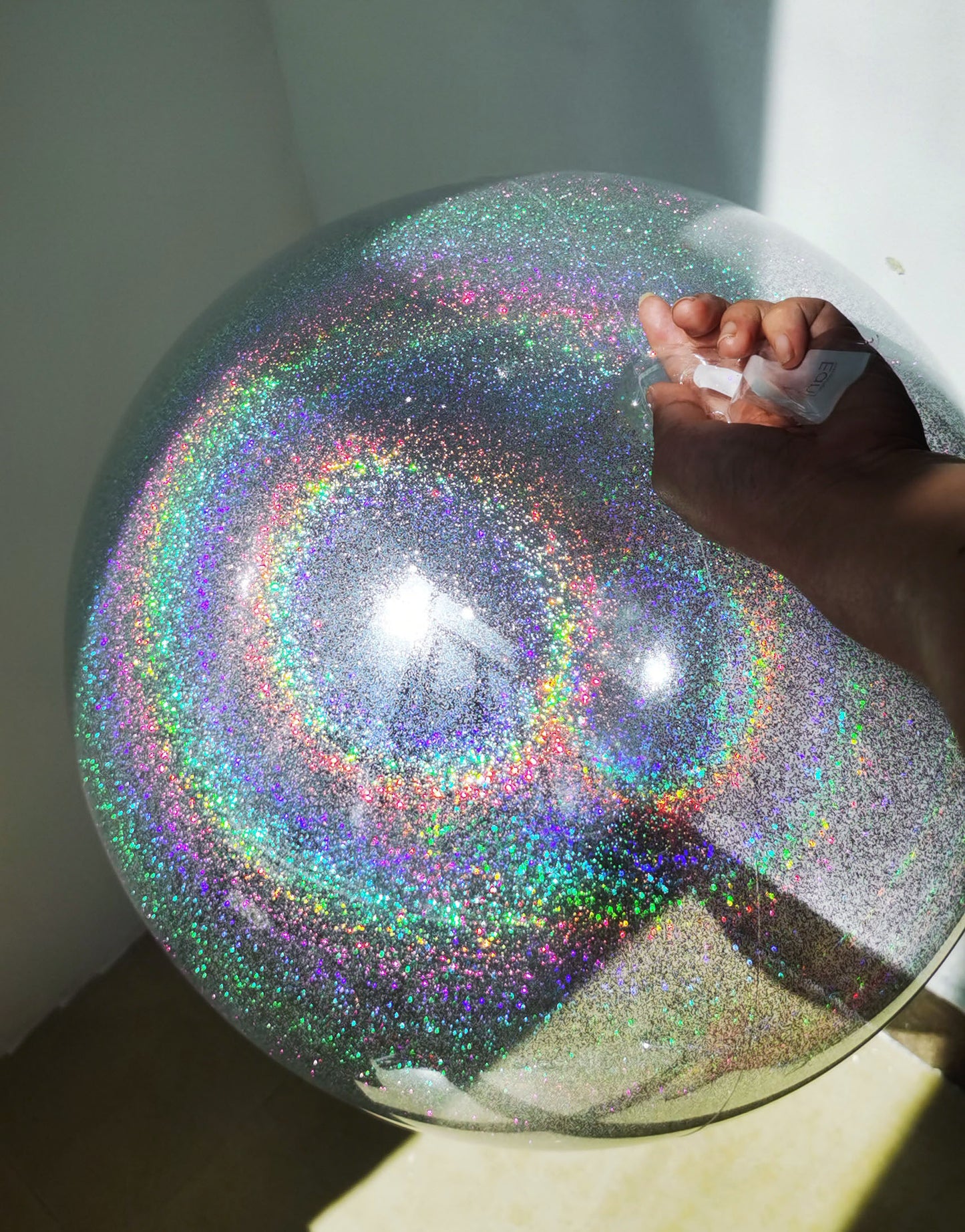 Wholesale Holographic Laser Glitter Bubble Balloons 20pcs Self-sealing