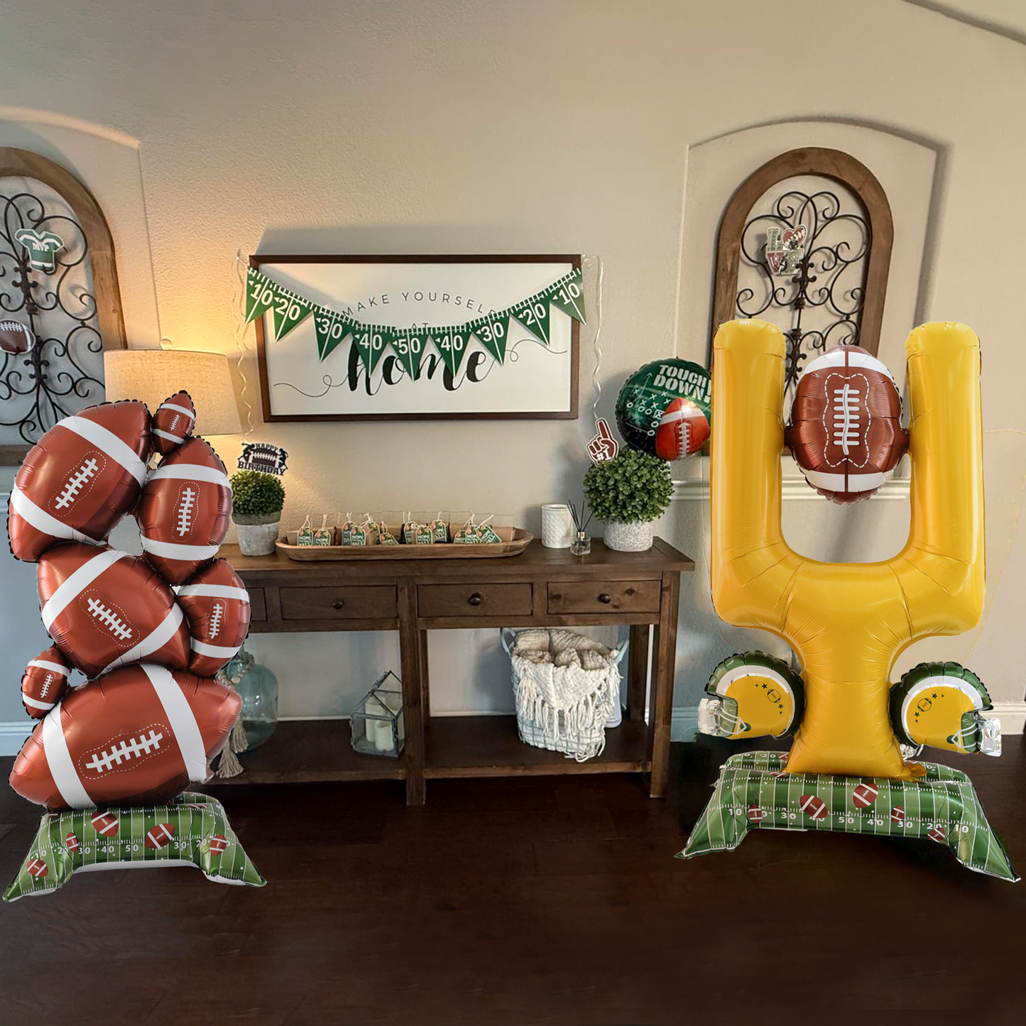 Set of 2 Standing football balloons