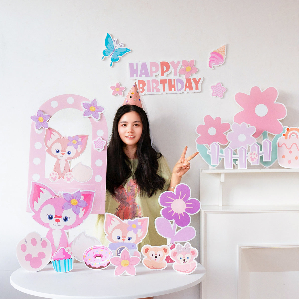 LinaBell & Duffy Standee Birthday Party Decor Coutouts Set of 24 Pieces