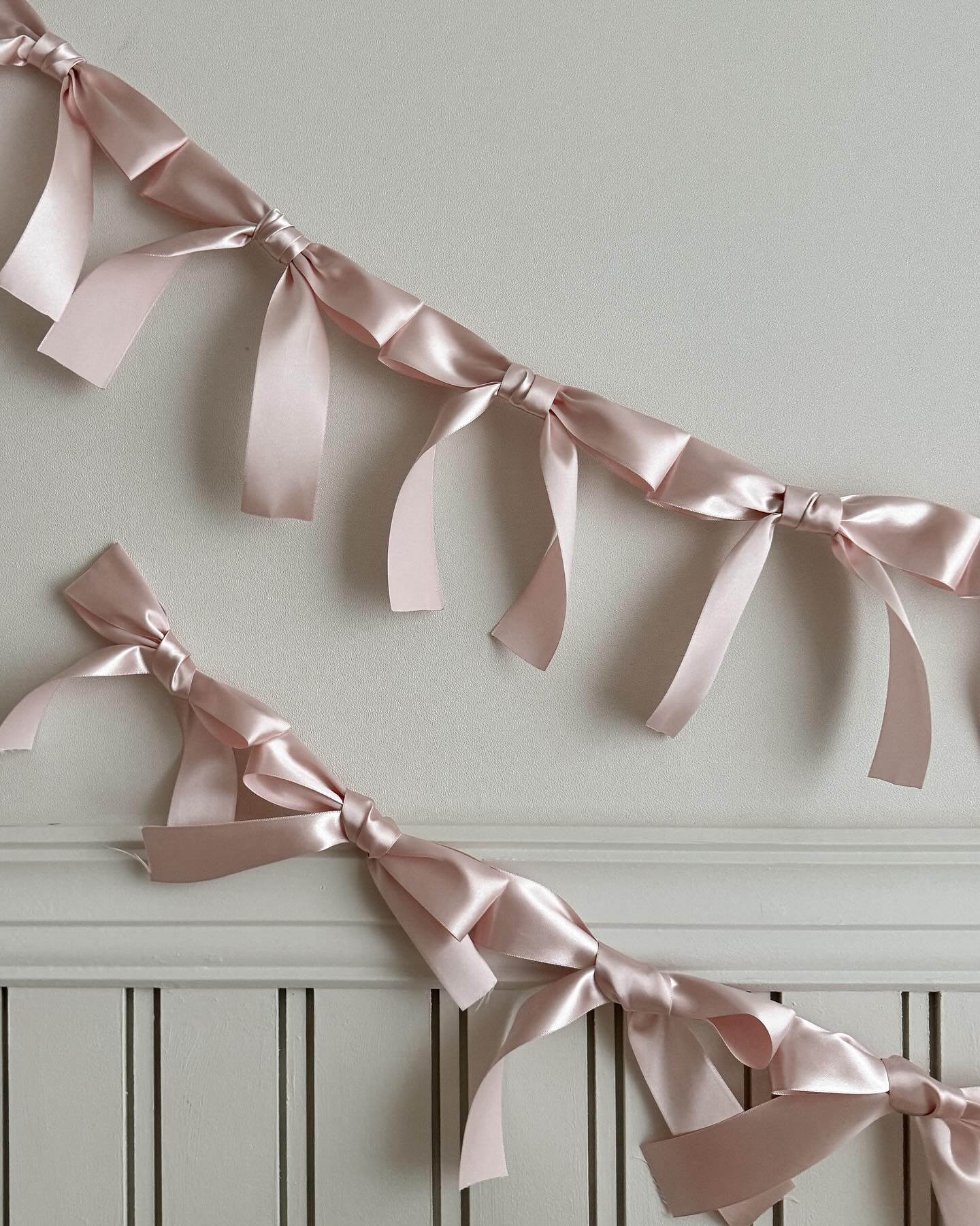 Eanjia Handmade Satin Ribbon Bow Banner 6FT x 2pack