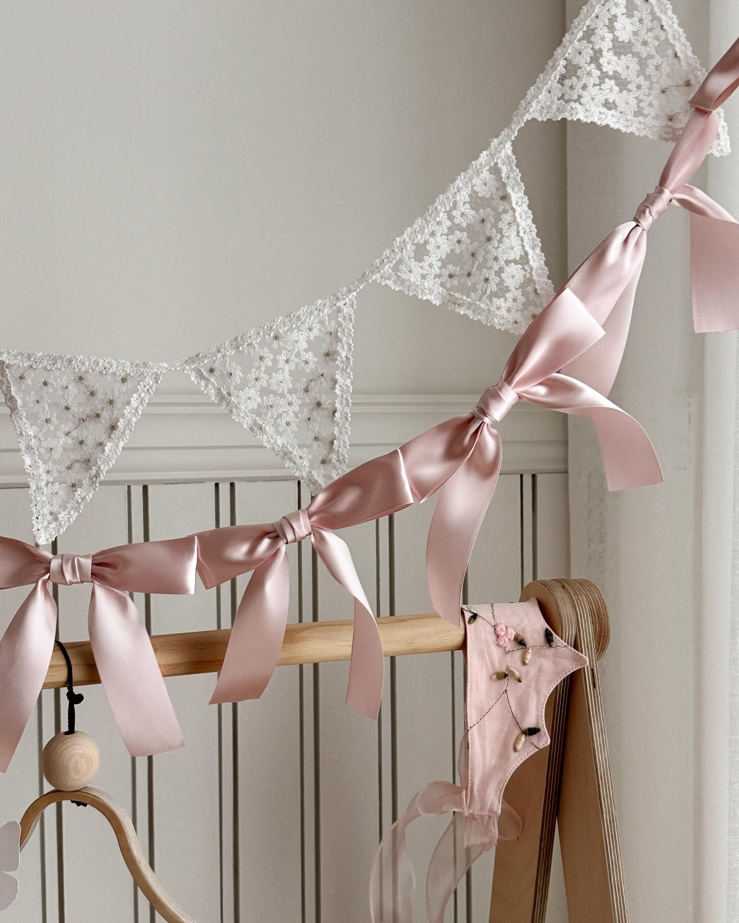 Eanjia Handmade Satin Ribbon Bow Banner 6FT x 2pack